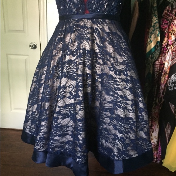 Prom Dress - Picture 4 of 6